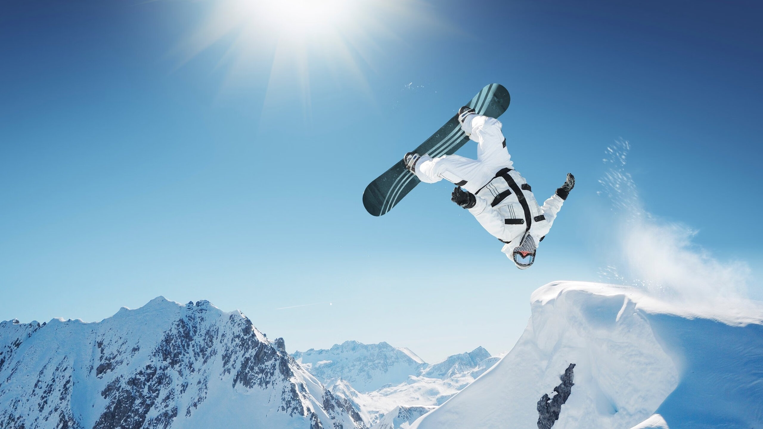 JackeyLove焦点对战,德约科维奇与80激战雄鹿分钟,爆冷胜负难料!赢得满堂喝彩